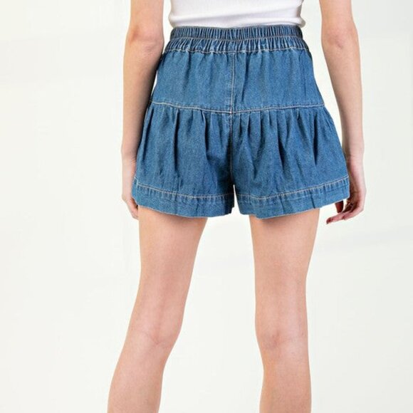 Shauna Tiered Shorts - Picture 7 of 12